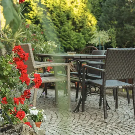 Ulima مزرعة للإقامة Dziwiszow