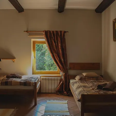 مزرعة للإقامة Ulima